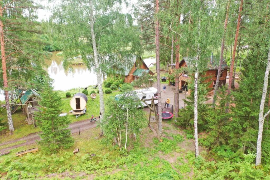 Dragon House In The Tree! Jacuzzi, Sauna ,Cinema,Heated Lici  Dış mekan fotoğraf