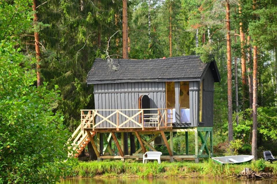 Dragon House In The Tree! Jacuzzi, Sauna ,Cinema,Heated Lici  Dış mekan fotoğraf