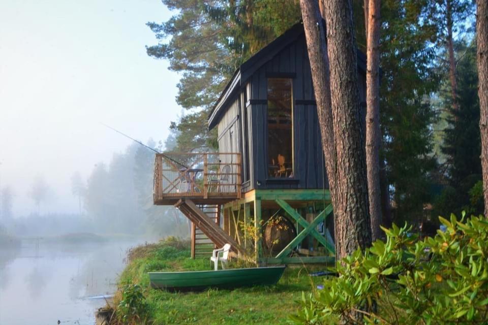 Dragon House In The Tree! Jacuzzi, Sauna ,Cinema,Heated Lici  Dış mekan fotoğraf